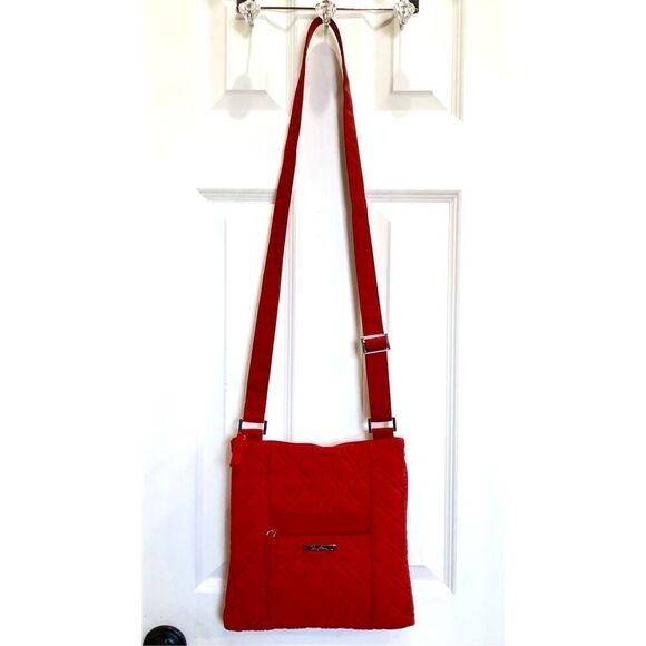 VERA BRADLEY - "Hipster" Quilted Microfiber Crossbody Bag in Tango Red/LOVELY!♥️ - Picture 2 of 16
